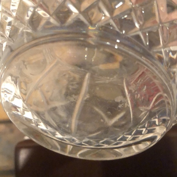 Vintage fancy Glass crystal liquor decanter - Picture 8 of 8